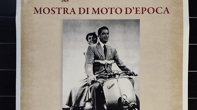 Domenica vintage con una mostra di moto d'epoca a Marinella