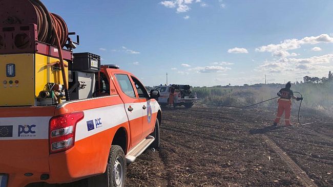 Trapani, ieri un incendio alla riserva naturale saline di Nubia