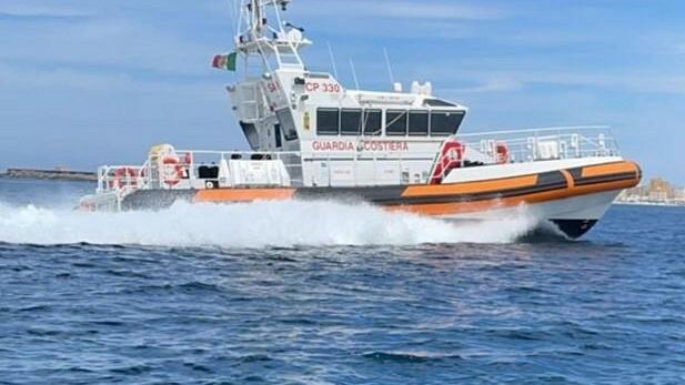 Trapani, imbarcazione a vela incagliata alla Colombaia. In salvo le 2 persone presenti a bordo
