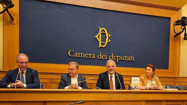 Presentato alla Camera il libro di Gaspare Bilardello dal titolo 