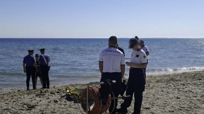mazara-tragedia-a-tonnarella-anziano-accusa-un-malore-in-mare-e-annega