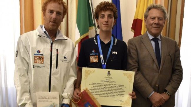 A Palazzo Municipale il velista Filippo Noto, neo campione europeo