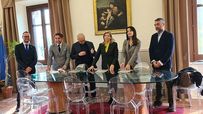 Sottoscritto in Prefettura il protocollo di legalità per la linea ferroviaria 