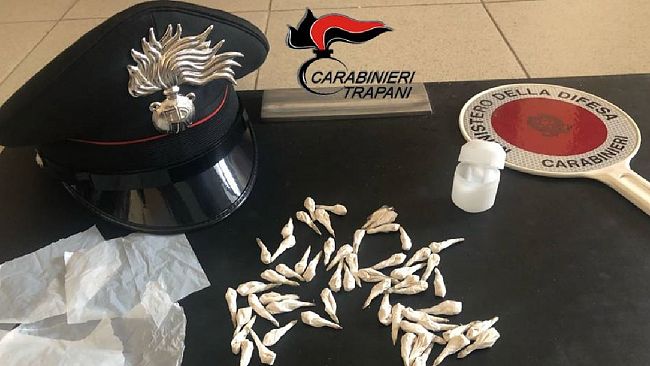 Marsala: droga in casa. Arrestato un 30enne dai carabinieri