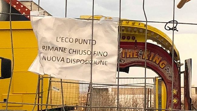 E poi non ne rimase nessuno. Anche l’eco-punto di via Roma chiuso, ed ora tenetevela a casa la spazzatura!