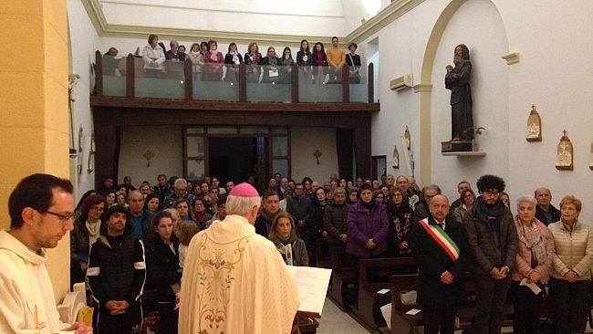 Femminicidio di Nubia: la parrocchia ricorda Anna Manuguerra con una fiaccolata e la messa
