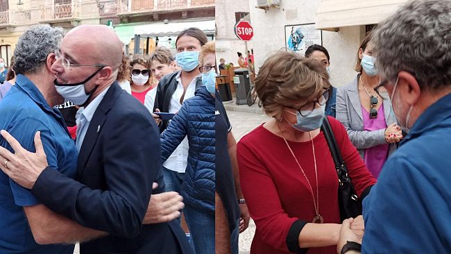 Favignana, l’abbraccio a sorpresa tra Forgione, Sinagra e Braschi chiude la stagione delle liti