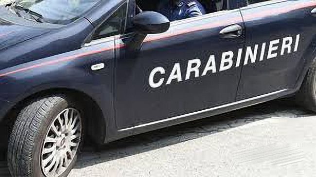 Mazara, ricatta con video hot un coetaneo su facebook. Arrestato dai Carabinieri