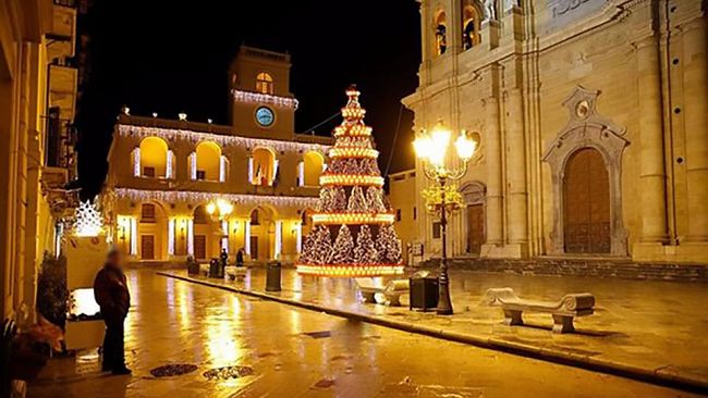 Marsala, richiesta riduzione somme per l’illuminazione natalizia da destinare a soggetti in difficoltà