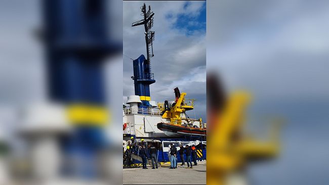 La nave ONG Humanity One, con 197 migranti a bordo, sbarca a Trapani. La Prefettura all’opera per prestare assistenza 