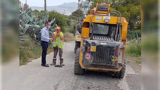 Valderice, al via i lavori di alcune strade comunali