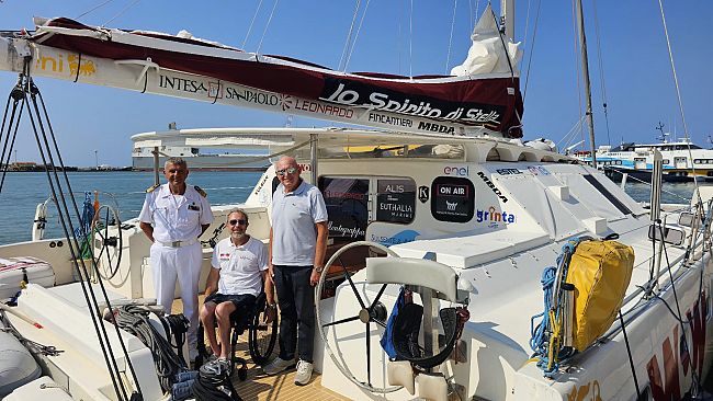 Ormeggiato al porto di Trapani il catamarano “Lo Spirito di Stella”