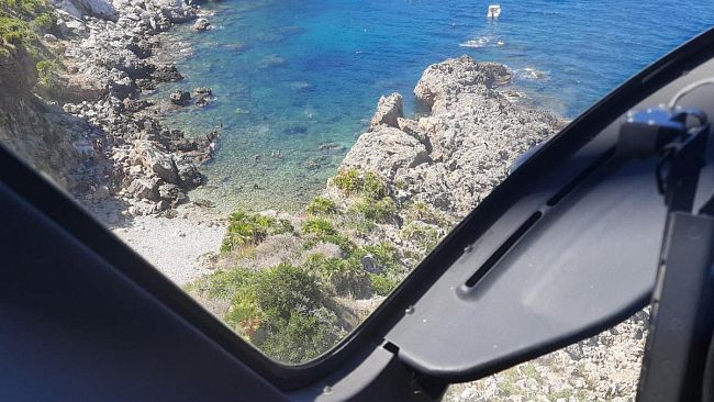 Donna infortunata allo Zingaro, interviene elicottero dell’Aeronautica Militare