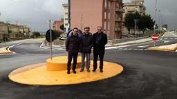 CASTELVETRANO – Pronta la rotonda davanti la chiesa di Santa Lucia in via Campobello