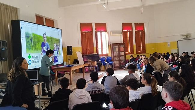 Mazara, gli studenti dell'I.C. Borsellino-Ajello partecipano al progetto  “Corsa contro la fame”