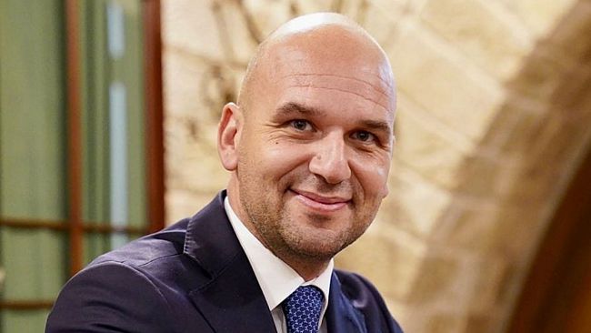 Intimidazione ad Angelo Cambiano: solidarietà da parte degli esponenti politici