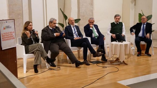 a-modica-le-dmo-siciliane-chiedono-che-si-affronti-la-questione-del-modello-di-governance-del-turismo-in-sicilia