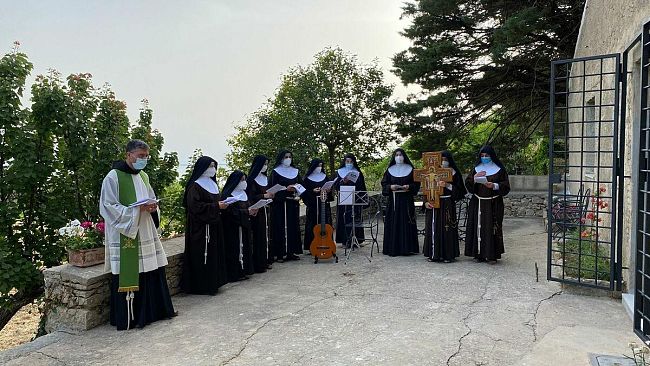 Erice, le clarisse inaugurano un eremo-foresteria per l'ospitalità