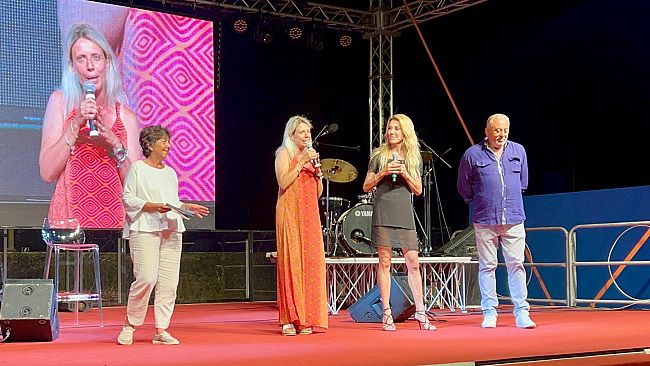 Cinema: bagno di folla all’apertura del Marettimo Italian Film Fest 2024
