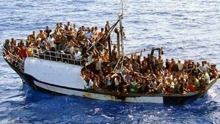 Nuovo sbarco a Lampedusa. Tra i 280 migranti trovate 7 persone senza vita