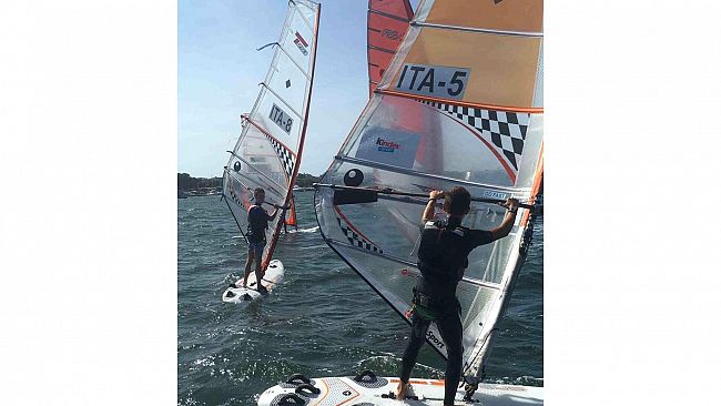 Società Canottieri Marsala: gli atleti di windsurf sul podio della terza prova del Campionato zonale