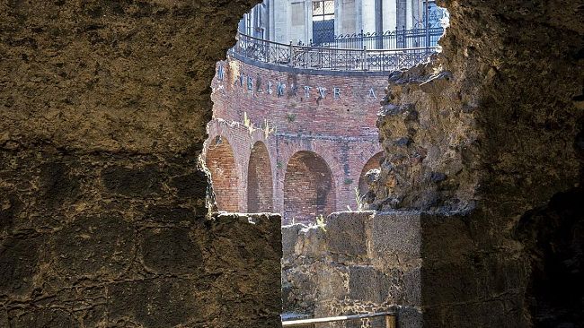 Venerdì 13 ottobre all’Anfiteatro Romano di Catania, “L’Isola digitale”