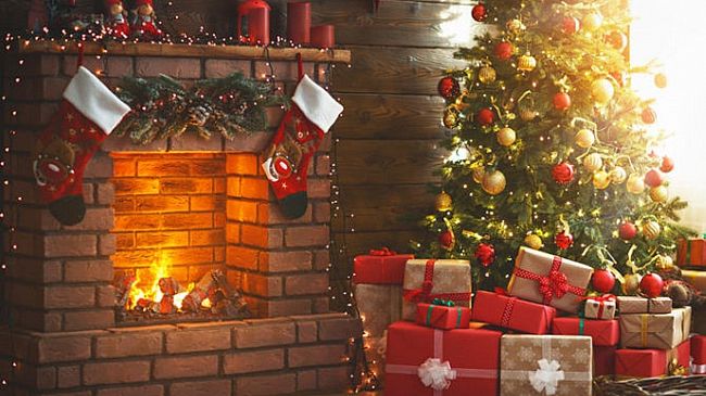 Verso il Natale 2020, Conte: “Sobrietà, non saranno possibili festeggiamenti”