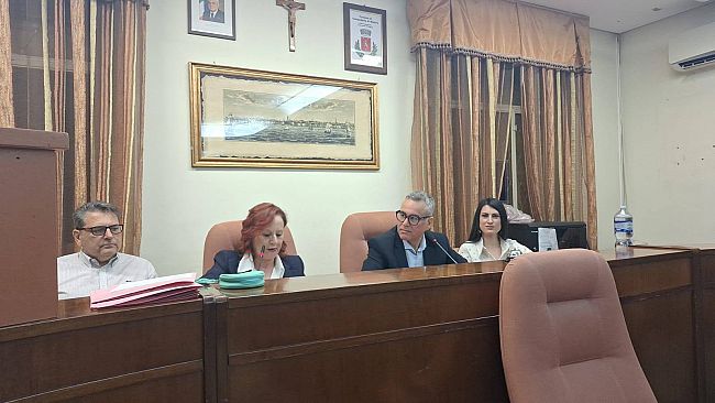 paolo-scarpinati-e-il-nuovo-presidente-del-consiglio-comunale-di-campobello-di-mazara