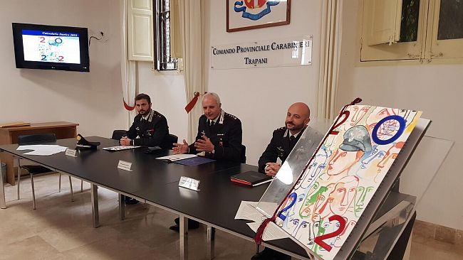 Carlo Lucarelli e il Maestro Sandro Chia per il Calendario Storico dell’Arma 22