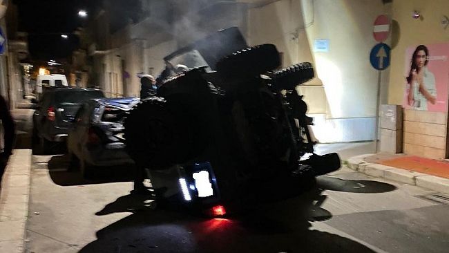 Campobello di Mazara, rocambolesco incidente, coinvolte diverse auto