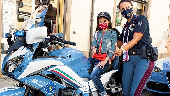 Polizia Stradale: al via l’operazione di sicurezza stradale “alto impatto cinture di sicurezza e sistemi di ritenuta per bambini”