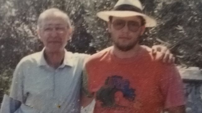 Terra e mani, il racconto di un padre andato via troppo presto