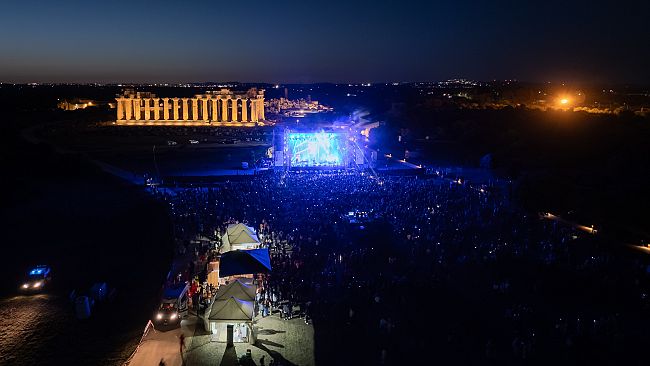 Ron , Neri per Caso, Roberto Lipari, Avion Travel: pioggia di big per 