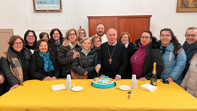 Il Vescovo Giurdanella compie 68 anni. Gli auguri dell’associazione “Maria Santissima Addolorata”