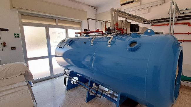 Effettuato trattamento iperbarico di decompressione al centro di medicina iperbarica dell'Asp a Favignana