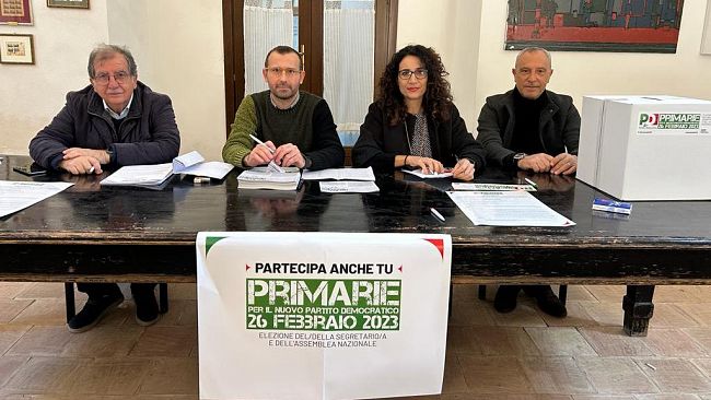 Mazara, Primarie PD, si vota nel seggio allestito all'ex Collegio Gesuiti  