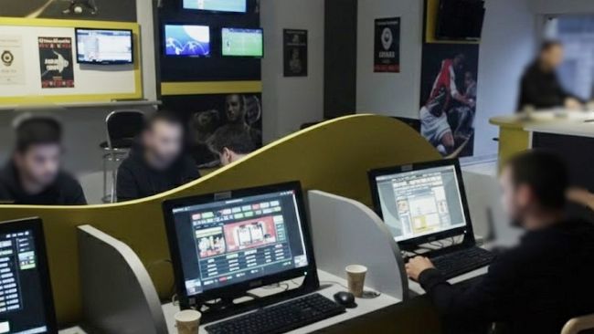 Apparecchi da gioco illegali: la Cassazione conferma la legittimità degli accertamenti fiscali