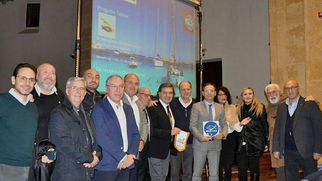 Il Club Rotary Mazara sostiene il progetto Talete “Il mare in Tasca” per la lotta contro le plastiche in mare