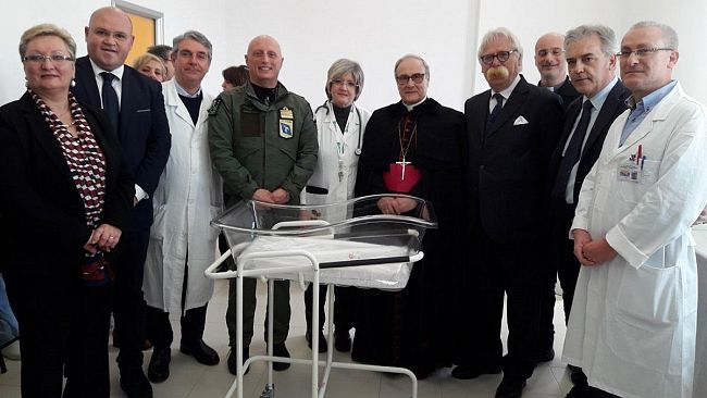 Il 37° stormo di Birgi dona 5 culle ergonomiche alla pediatria di Mazara del Vallo