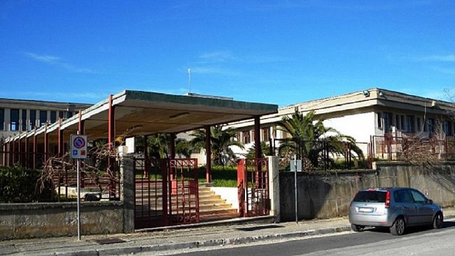 Gibellina,Perdite idriche nella scuola elementare San Francesco. Affidati i lavori di riparazione