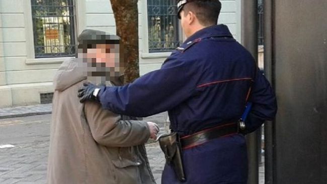 Custonaci: malato di alzheimer in stato confusionale chiede aiuto ai carabinieri