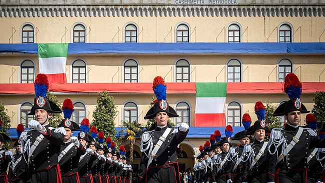 Concorso per il reclutamento di 4918 Carabinieri 