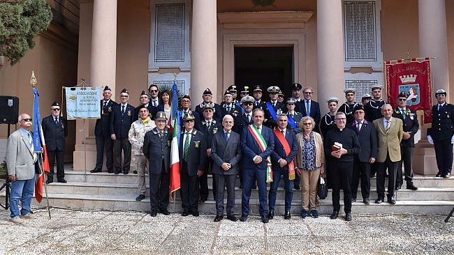Marsala. Nella Cappella dei Caduti del Cimitero, celebrata la “Giornata dell'Unità Nazionale e delle Forze Armate”