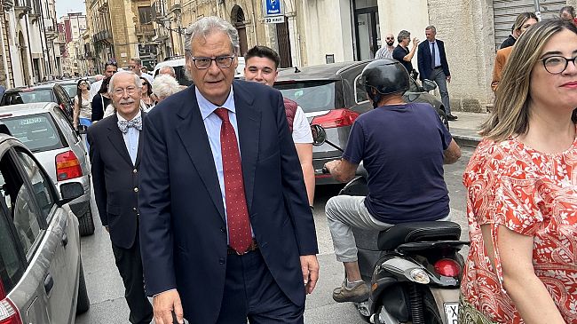 Flash mob per la pace: le precisazioni del sindaco Lentini