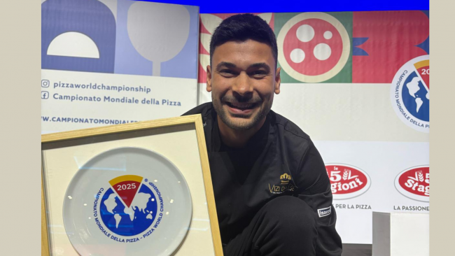 Mazara, il pizzaiolo Giuseppe Balsomini di Vizi da Re conquista il titolo di Campione Mondiale della Pizza 2025