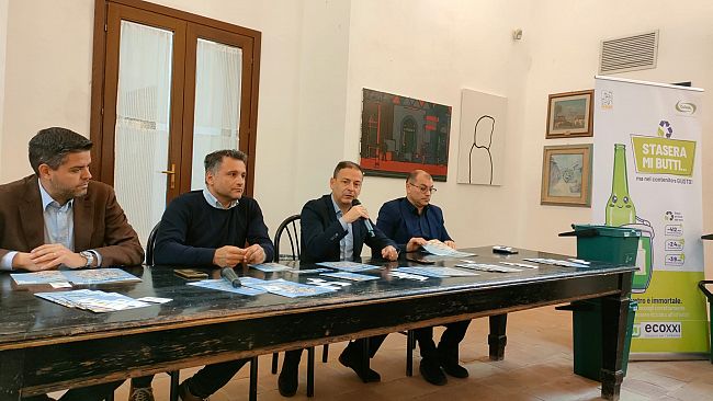 Mazara, il video della conferenza stampa su raccolta differenziata rifiuti 