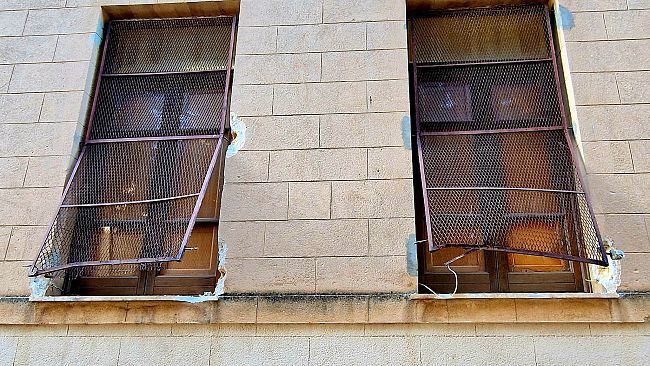 Mazara, malviventi assaltano la scuola 