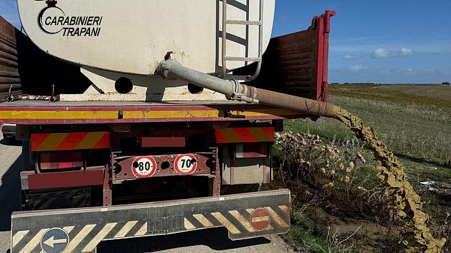 ​Sversavano migliaia di litri di acque reflue in terreni, denunciati i titolari di una ditta e di un frantoio