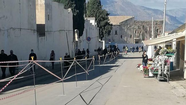 Alcamo: oggi cimiteri 