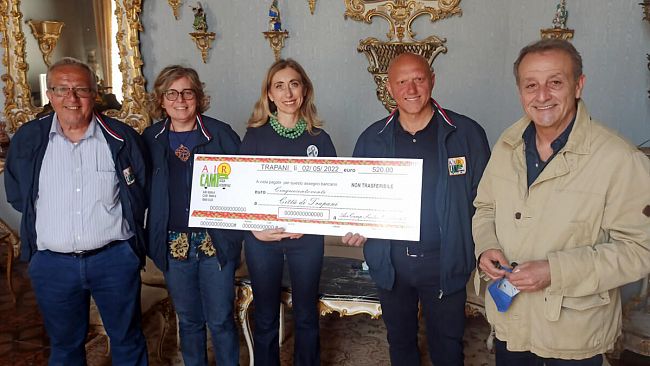 Air Camp Sicilia Occidentale dona al Comune di Trapani fondi per l'Ucraina